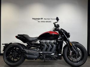 TRIUMPH ROCKET III 2500 CC