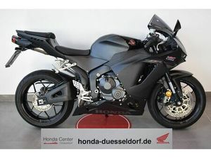 HONDA CBR 600 RR * AKRAPOVIC & MEHR *