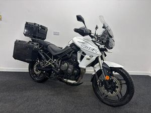 TRIUMPH TIGER 800 XRT ** 12 MONTHS MOT - FULL LUGGAGE - GOOD SPEC **
