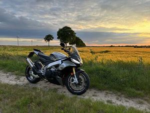 APRILIA TUONO V4