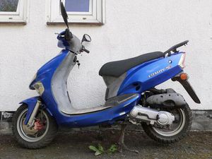 MOTORROLLER KYMCO VITALITY 50 2T, WINTERREIFEN, TUNING, BASTLER
