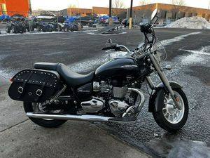 2015 TRIUMPH AMERICA STANDARD