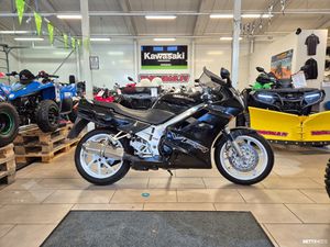 JUURI HUOLLETTU HONDA!