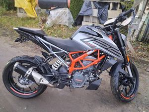 KTM DUKE 125 CC 2023 DRAWSKO POMORSKIE