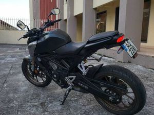 HONDA CB125R PRETA 2022 | 4650 KM OEIRAS E SÃO JULIÃO DA BARRA, PAÇO DE ARCOS E CAXIAS