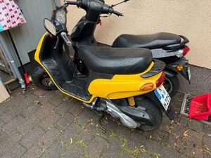VERKAUFE HIER EINE PIAGGIO TPH 125