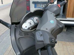 MOTORROLLER PIAGGIO. X8. 125