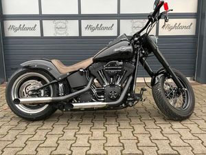 HARLEY-DAVIDSON NIGHT TRAIN FXSTBI MIT DEZENTEN UMBAU