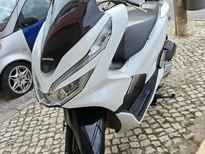 PCX 2019 30 MIL KM MOTO DE PASSEIO . ALGUEIRÃO-MEM MARTINS