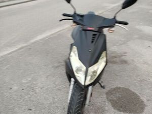 GENERIC XOR 50 CC ALHOS VEDROS