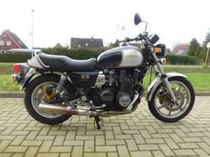 YAMAHA XS 1100