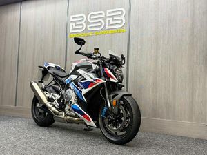 BMW M 1000 R CLAW-SHIFTED EURO 5 999 CC