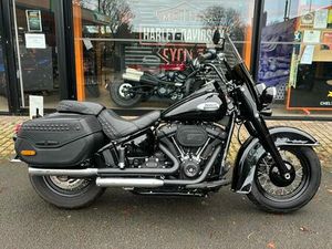 HARLEY-DAVIDSON SOFTAIL FLHCS HERITAGE CLASSIC 114