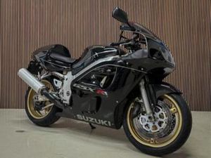 SUZUKI GSX R600 - 1998 — MOTOREN | SUZUKI — MARKTPLAATS