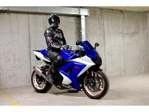 SUZUKI GSXR 1000 K7 WROCLAW STARE MIASTO