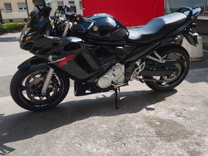 SUZUKI GSX650F TÜV NEU REIFEN NEU