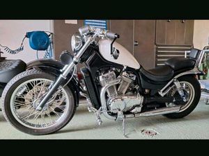 HERBSTPREIS INTRUDER VS800, 53 PS, 35T KM, TOP TOP!!