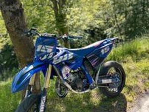 YZ 125 CON TRIPLA OMOLOGAZIONE