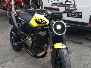 OCCASION HUSQVARNA VITPILEN 801