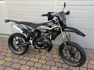 SHERCO 50 SM-R 2022R BLACK MOON SUPERMOTO JAK NOWE BENICE
