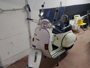 VESPA PX 125 ARCOBALENO