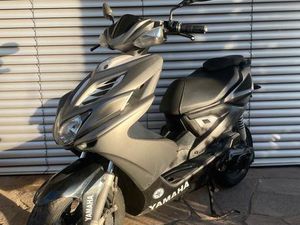 YAMAHA AEROX 50 CCM 2-TAKT – ORIGINALZUSTAND – MIT PAPIEREN