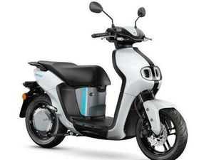 YAMAHA NEO'S ELEKTROROLLER