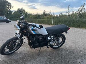 YAMAHA XJ650 - HU BIS 06/26, KEINE MÄNGEL