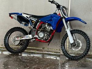 YAMAHA YZF 250