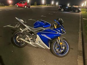 YAMAHA YZF R125