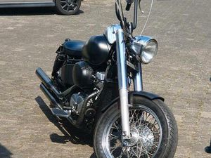 HONDA VT 750 BOBBER