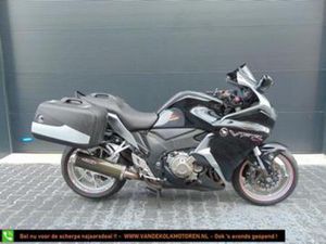 HONDA VFR 1200 F C-ABS/DCT (BJ 2011) - ZEER COMPLEET ! — MOTOREN | HONDA — MARKTPLAATS