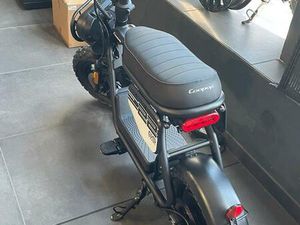 COOPOP 2025 ROLLER SCHWARZ