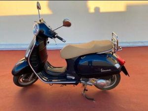 PIAGGIO - VESPA 300 GTS