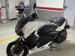 YAMAHA - X-MAX 400