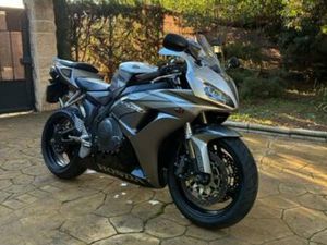 HONDA - CBR 1000