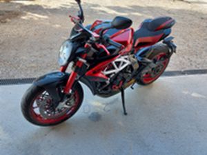 MV AGUSTA BRUTALE 800 LH44