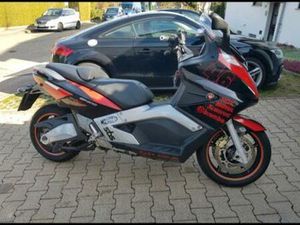 GILERA GP 800