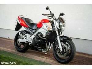 SUZUKI GSR