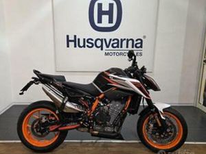KTM 890 DUKE R TECH PACK