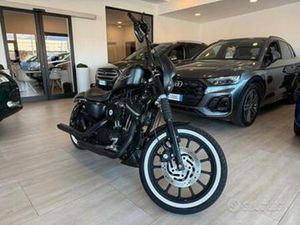 HARLEY-DAVIDSON 883 SPORTSTER XL 883R