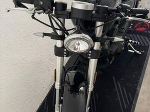 LEONART PILDER 125 MOTORRAD