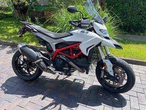 DUCATI HYPERMOTARD 939 CANTON ZURICH -
