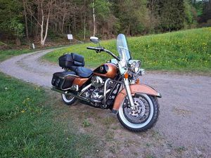 HARLEY-DAVIDSON FLHRC ROAD KING LIMITED EDITION CANTON SAINT-GALL -