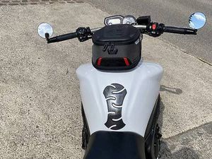 YAMAHA FZ1 CANTON BERNE -