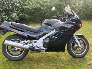 VERKAUFE SUZUKI GSX 1100 F