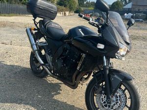 KAWASAKI Z750S