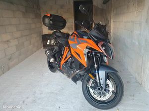 KTM SUPERDUKE 1290 GT GARANTIE/ÉCHANGE POSSIBLE