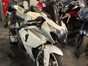 SUZUKI GSXR 1000 L2 GARANTIE 3 MOIS
