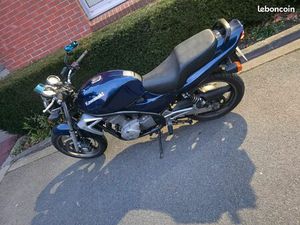 KAWASAKI ER5 EN PARFAIT ÉTAT